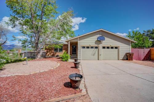 Expansive Peak Views, 6br House, Near Usafa