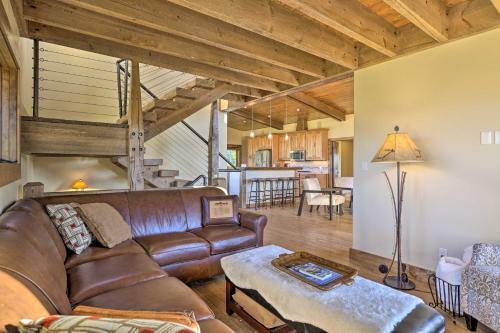 Luxe Grand Lake Getaway With Gorgeous Mtn Views