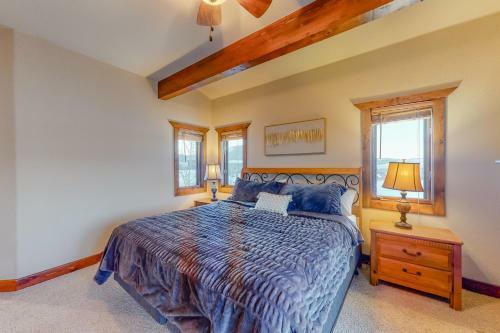 Saddle Ridge Sanctuary