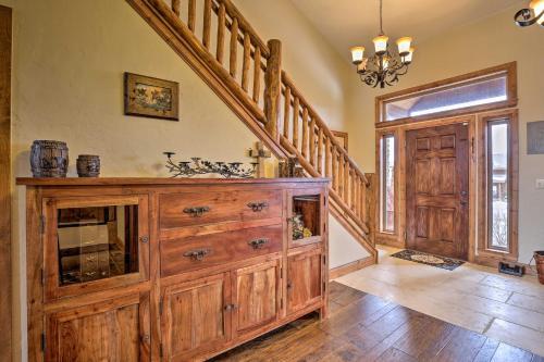 Luxe Group Getaway In Granby Golf, Ski, Hike!