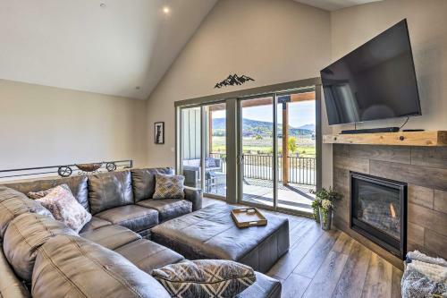Granby Townhome With Mtn Views And Golf Access!