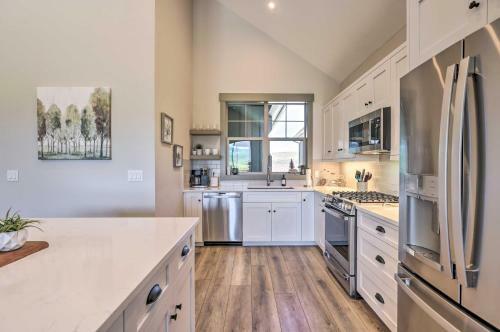 Granby Townhome With Mtn Views And Golf Access!