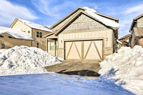 Stunning Alpine Home With Hot Tub Hike And Ski!