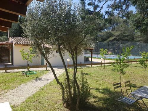 G�tes Le Domaine D'al�zen