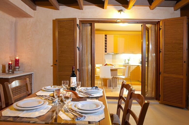 Villa Leste Luxury Homes