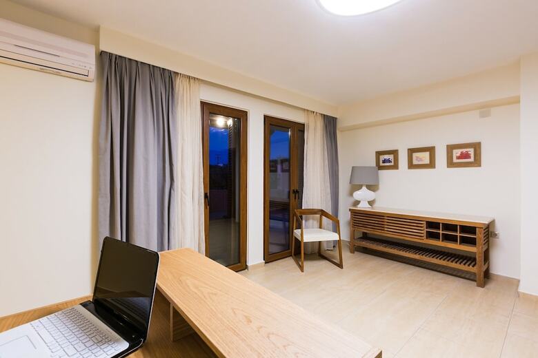 Villa Leste Luxury Homes