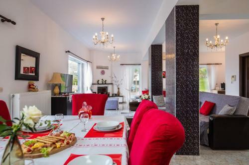 Ekaterini Vip Villa
