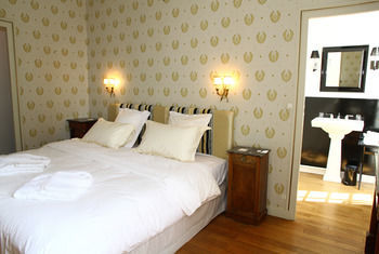Bed & Breakfast Ch�teau De La Giraudi�re