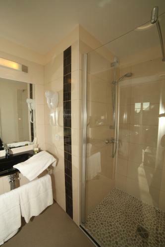 Hotel Logis Auberge De La Xaintrie