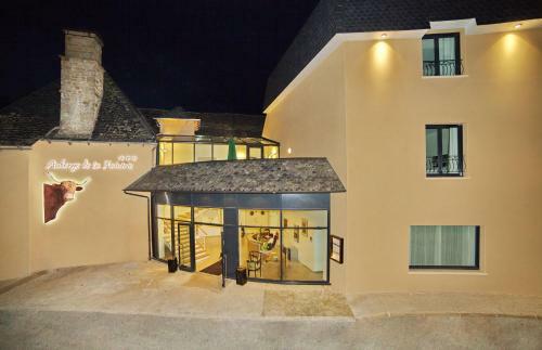 Hotel Logis Auberge De La Xaintrie