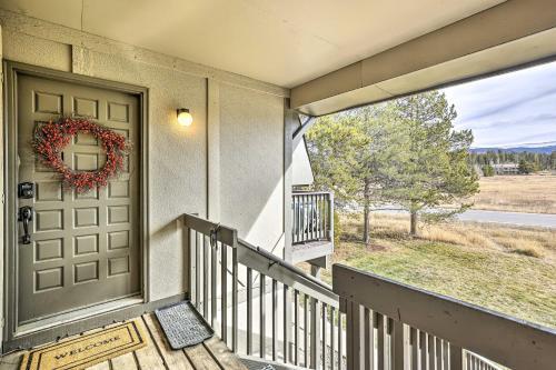 Apartamento Condo With Balcony And Views - Steps To Ski Shuttle!