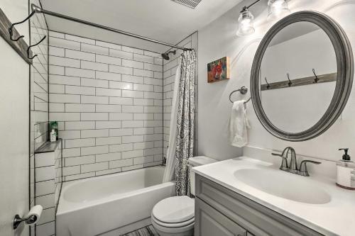 Apartamento Condo With Balcony And Views - Steps To Ski Shuttle!