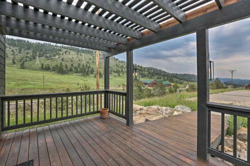 Modern Evergreen Duplex With Mountain Views!