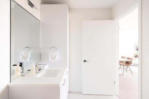 Living La Vida Penthouse Loft - Espadin Lohi