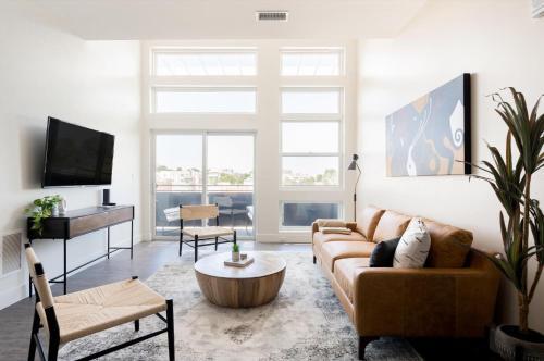 Living La Vida Penthouse Loft - Espadin Lohi