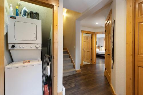 Apartamento 8767 Trappers Crossing Condo
