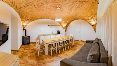 Apartm�ny Hab�nsk�, Cel� D?m