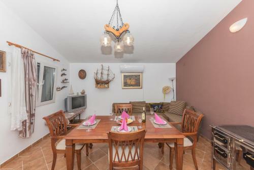 Agroturismo Holiday Home Frane