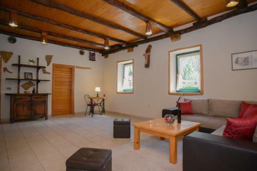 Villa Ognjistar Surrounded By Nature And Peace