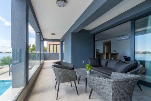 Villa House Galesic
