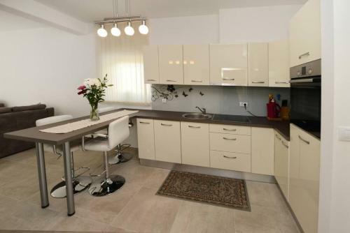 Apartamento Vila Matkovic 5