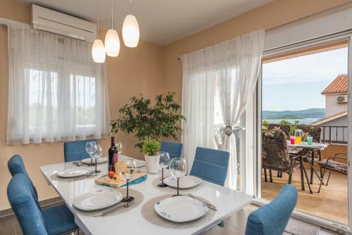 Apartment Maja With Private Pool