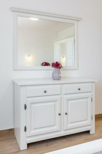 Luxury Apartments Alkar With Swimming Pool
