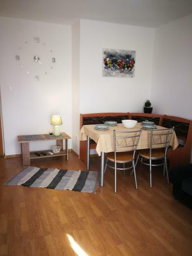 Apartment Nirvana