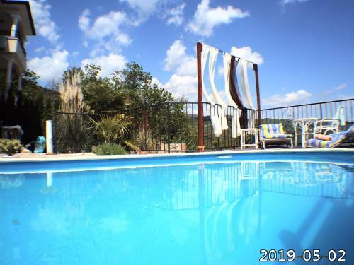 Beautiful Apartment In Unique Villa Emily