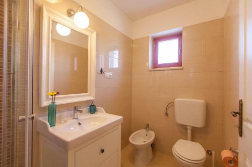 Luxury Villa With A Swimming Pool Vrh, Krk - 17443