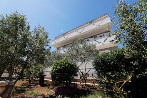 L&r Apartmani