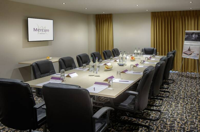 Mercure Hatfield Oak Hotel