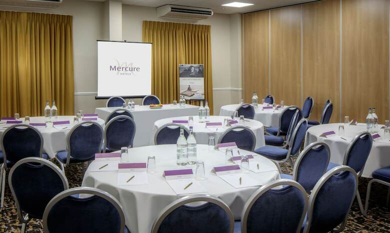 Mercure Hatfield Oak Hotel