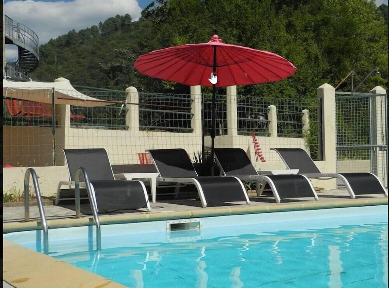 Hostal Le Comptoir Du Ranc De Bannes