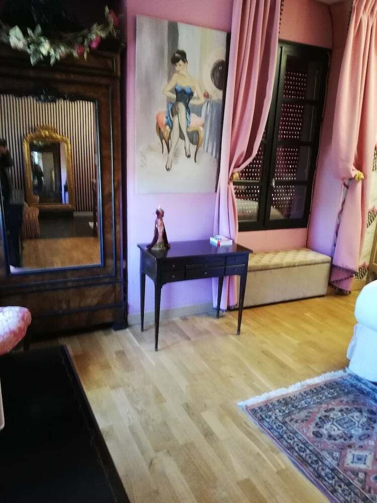 Hostal Le Comptoir Du Ranc De Bannes