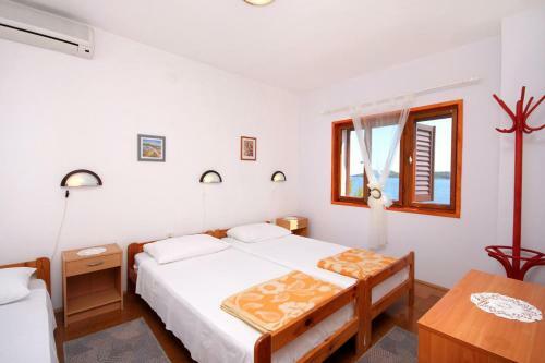 Apartments By The Sea Prizba, Korcula - 9229