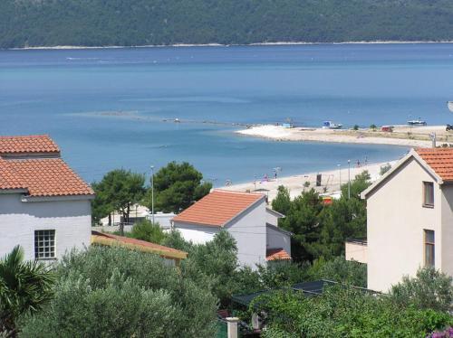 Apartments Zjacic