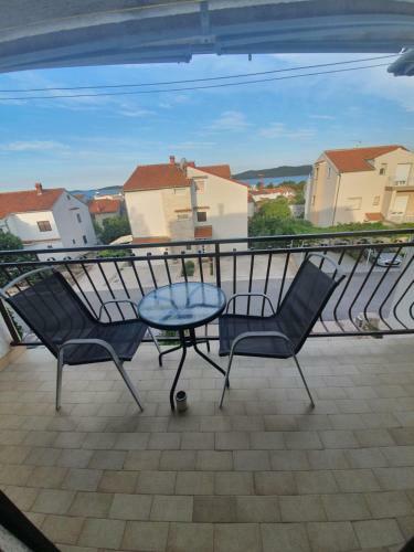 Apartamento Brodarica Al