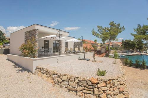 Villa Beach House Ribica