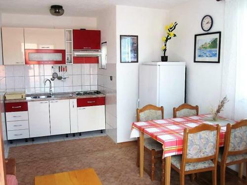Apartment Pisak 15177b