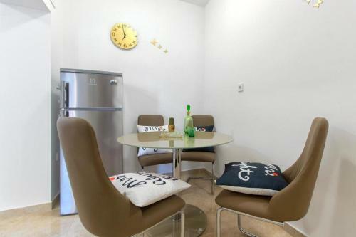Apartments Mila - 100m From The Sea