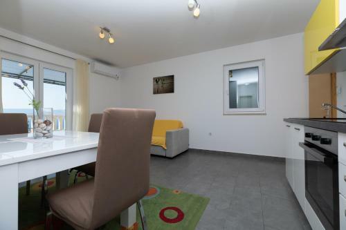 Apartments Bosiljka