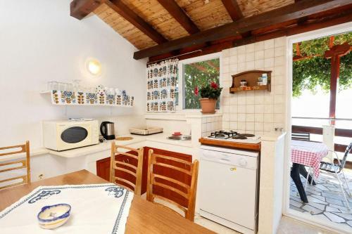 Apartments By The Sea Marusici, Omis - 653