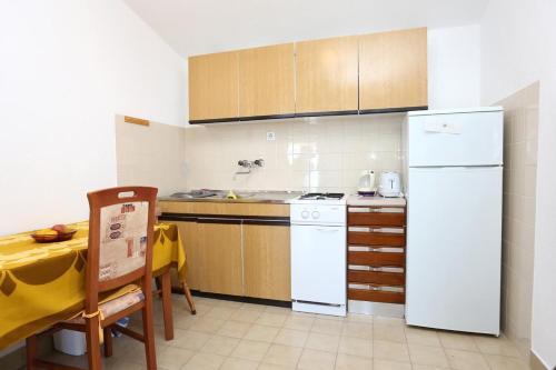 Apartments By The Sea Marusici, Omis - 653