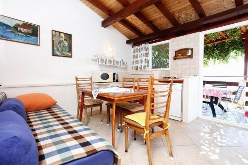Apartments By The Sea Marusici, Omis - 653