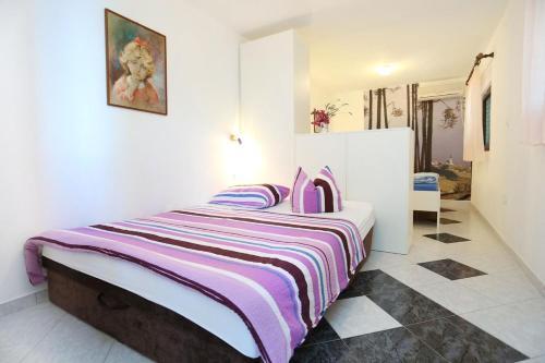 Apartments By The Sea Marusici, Omis - 653