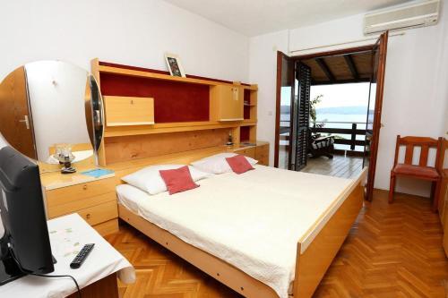 Apartments By The Sea Marusici, Omis - 653