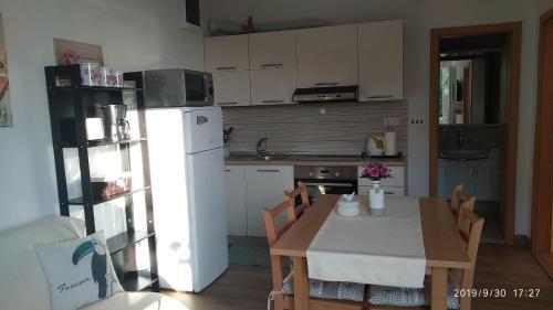 Apartments By The Sea Marusici, Omis - 1040
