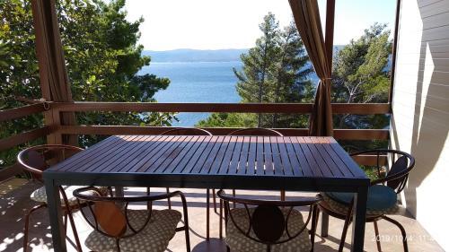 Apartments By The Sea Marusici, Omis - 1040