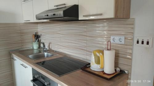 Apartments By The Sea Marusici, Omis - 1040